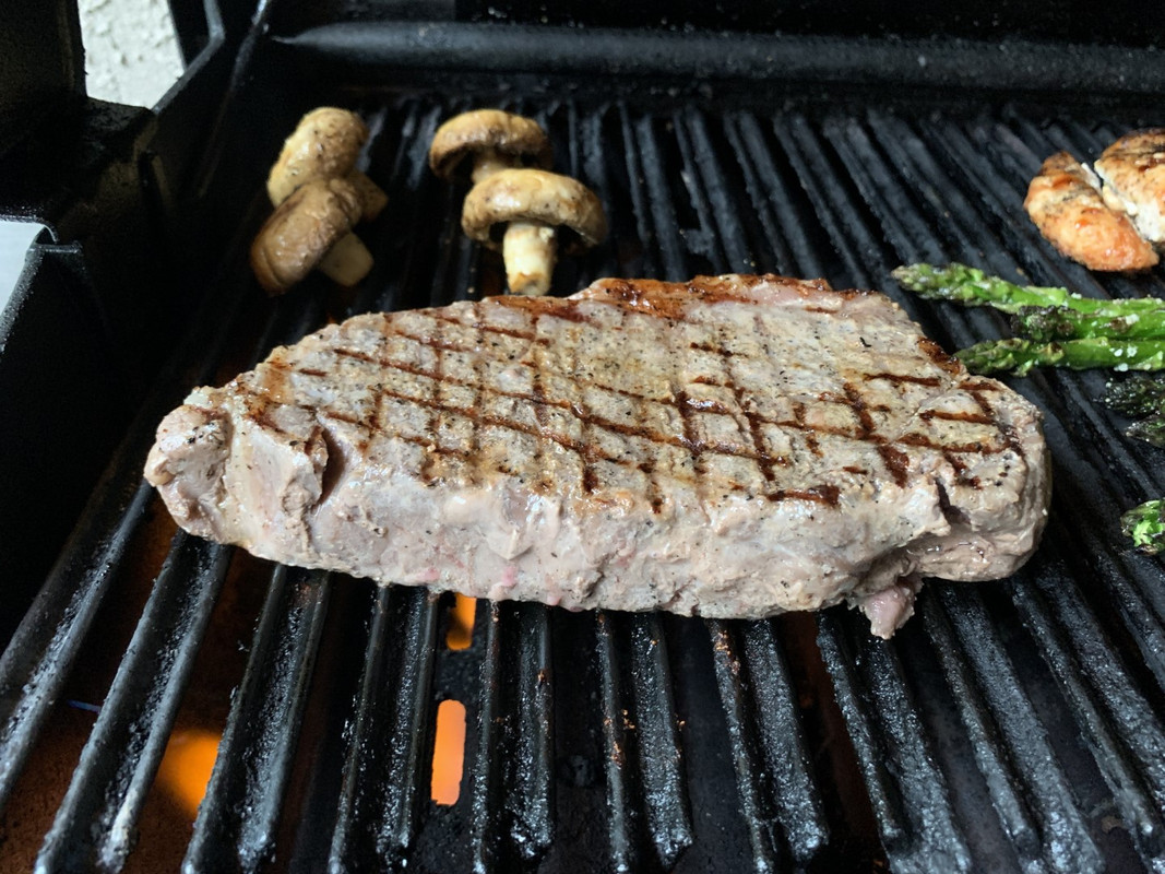Sous-vide-New-York-Strip-steak-4.jpg